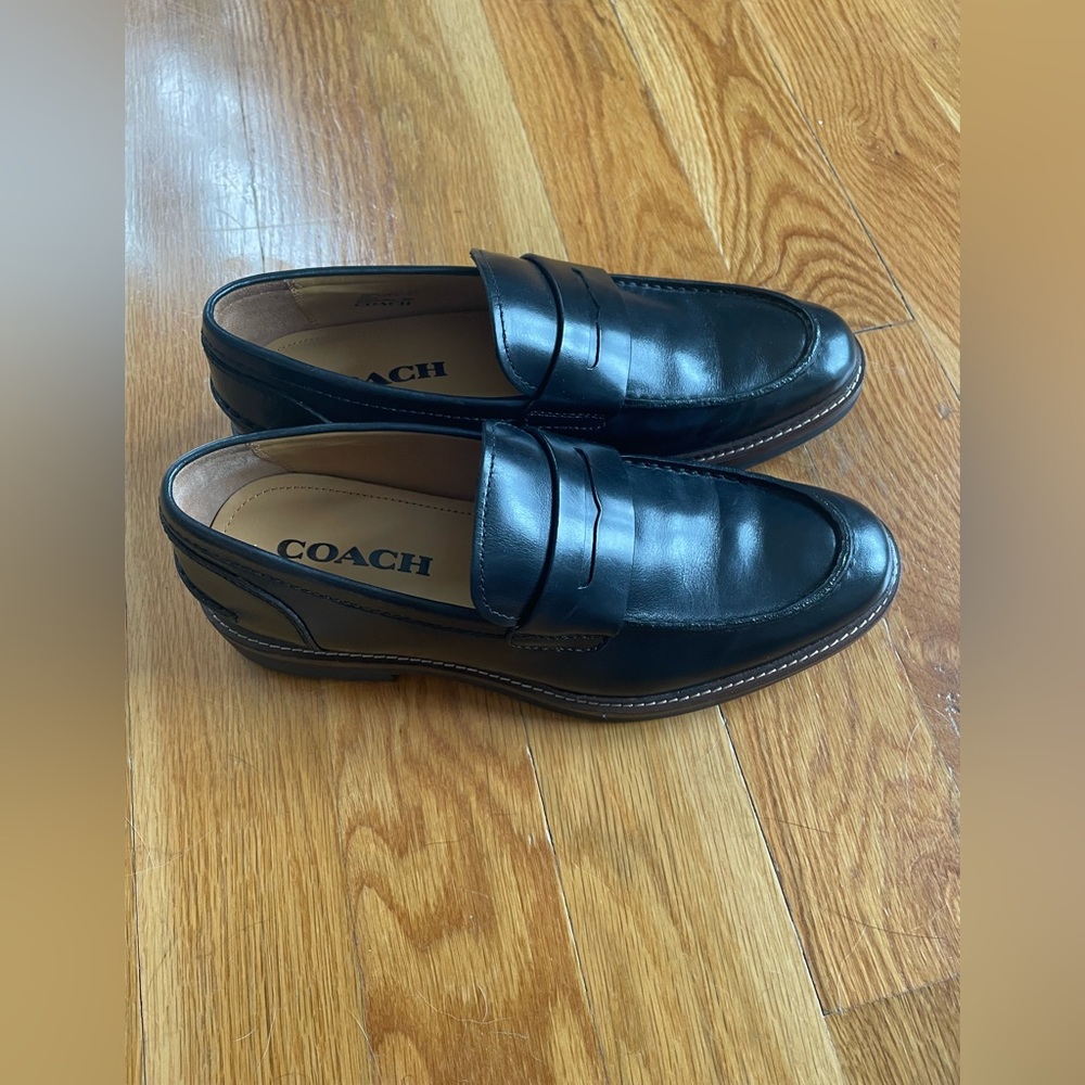 Men’s Coach Loafers: Sz 8.5 - NEVER WORN